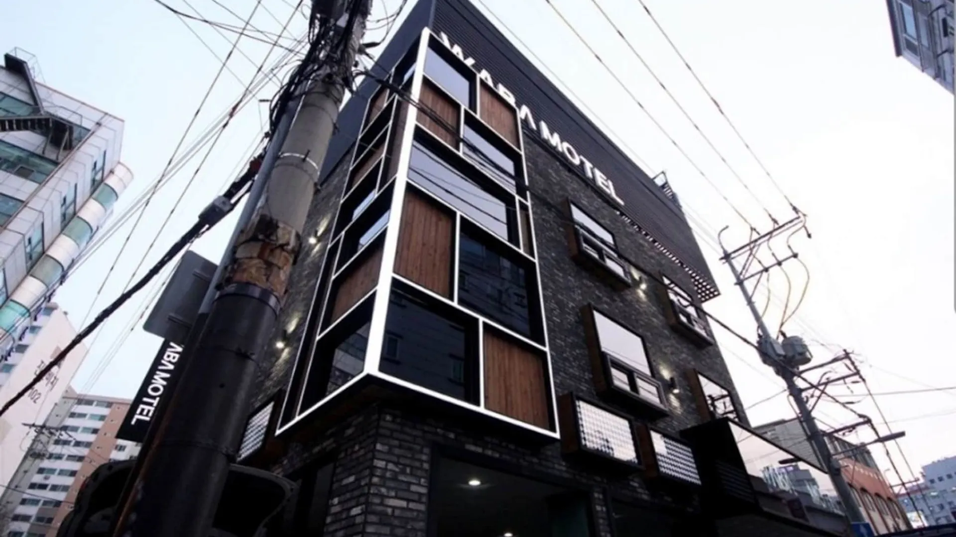 Waba Motel Busan 2*,  South Korea